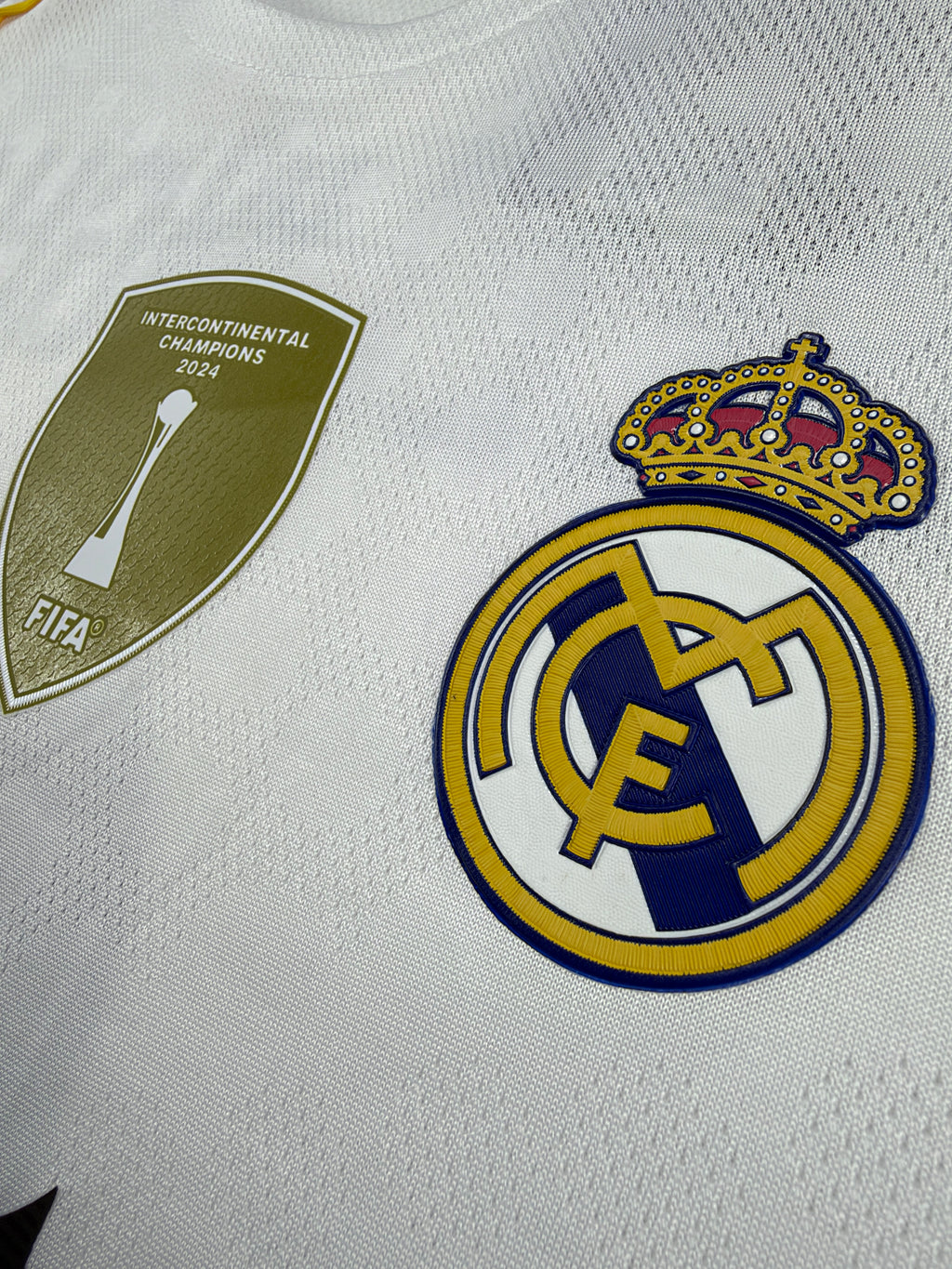 Real Madrid 2025/26 Bellingham Home Player Edition Kit